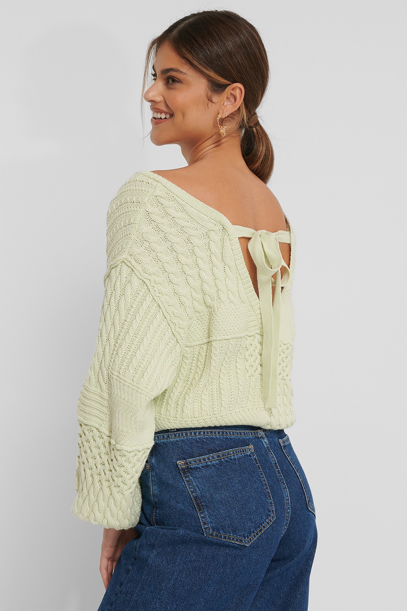 deep back sweater