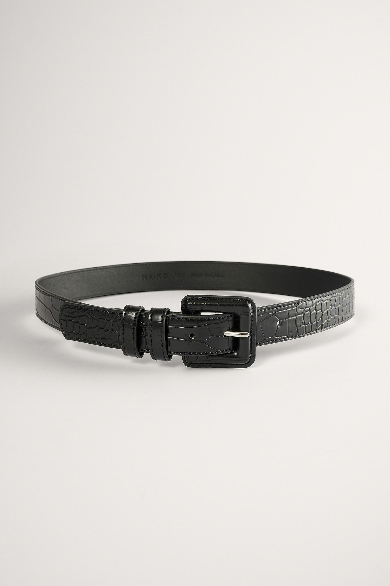 Covered Buckle Croc Belt Black | na-kdlounge.com