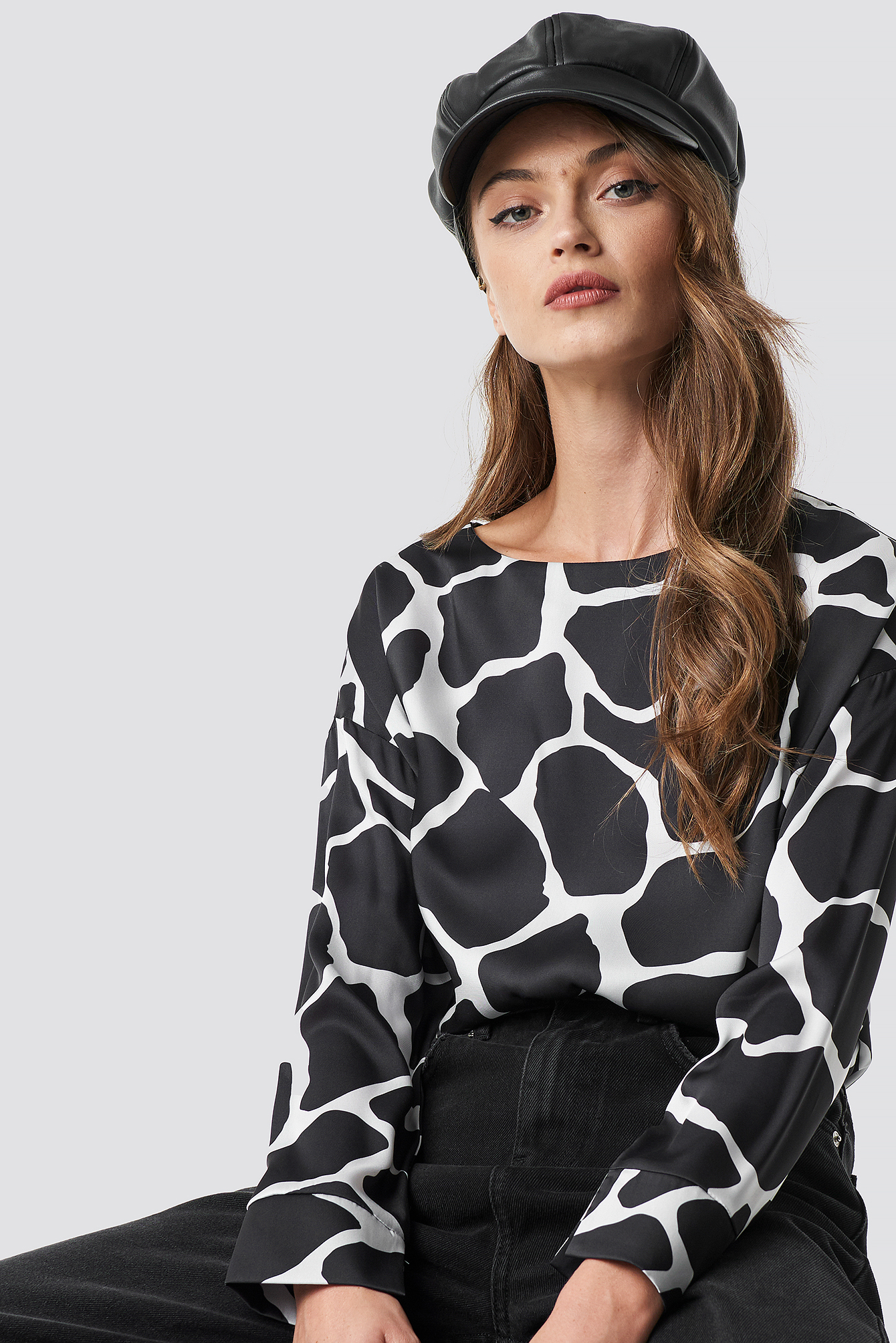 Giraffe Print Blouse Czarny Na Kdlounge Com   Nakd Giraffe Print Blouse 1018 001930 0041 01a 