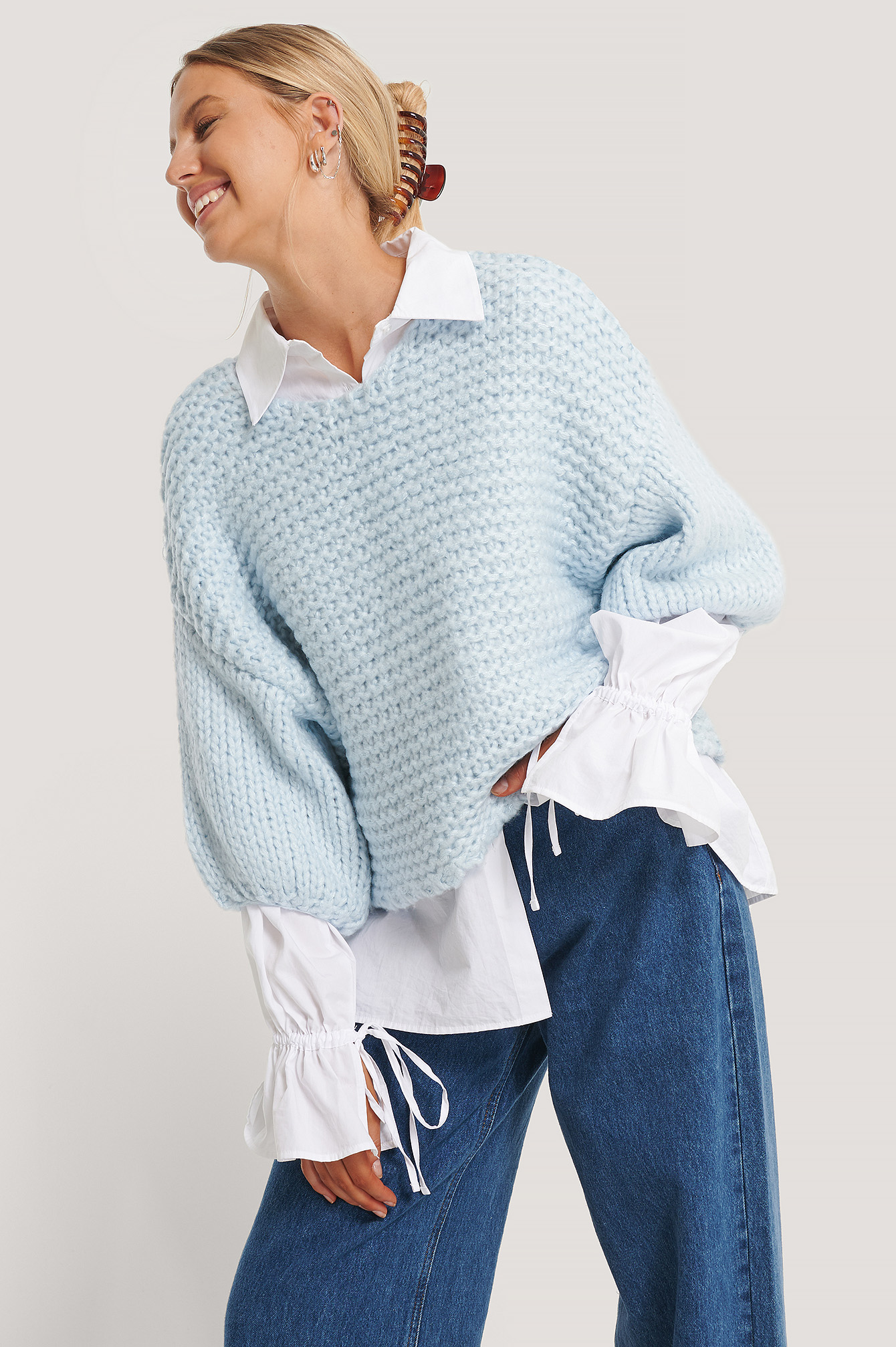 Heavy Knitted Short Sleeve Sweater Blue