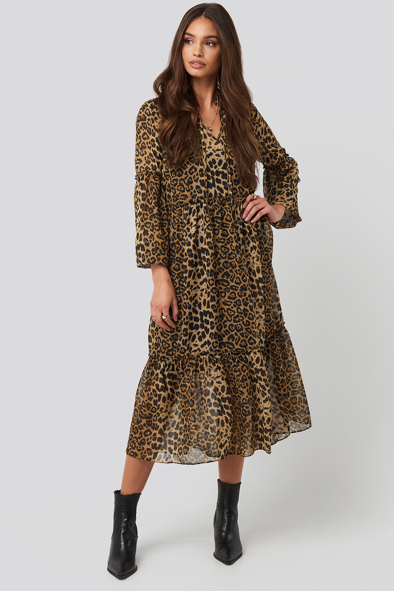 leopard balloon sleeve dress