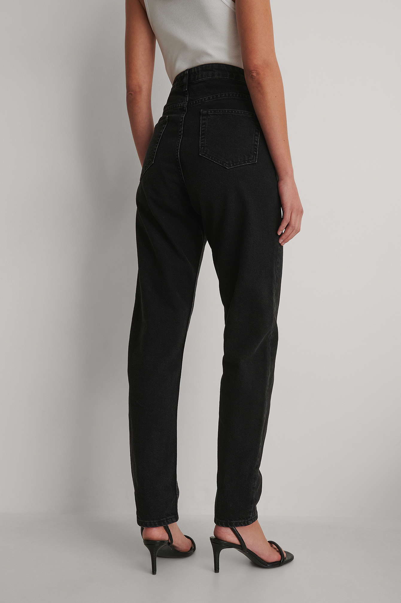 loose fit black jeans for women