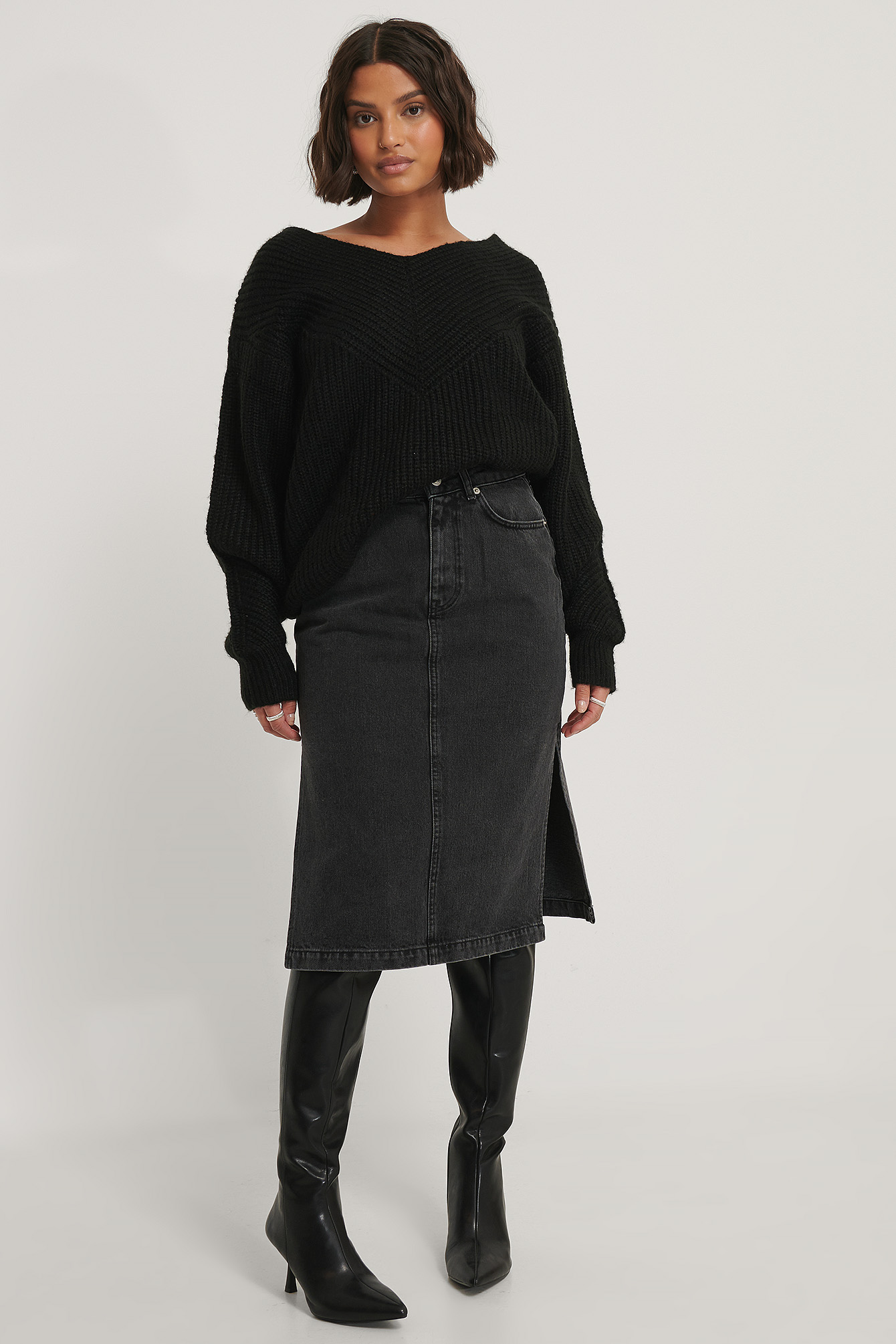 Side Slit Denim Skirt Black | na-kdlounge.com